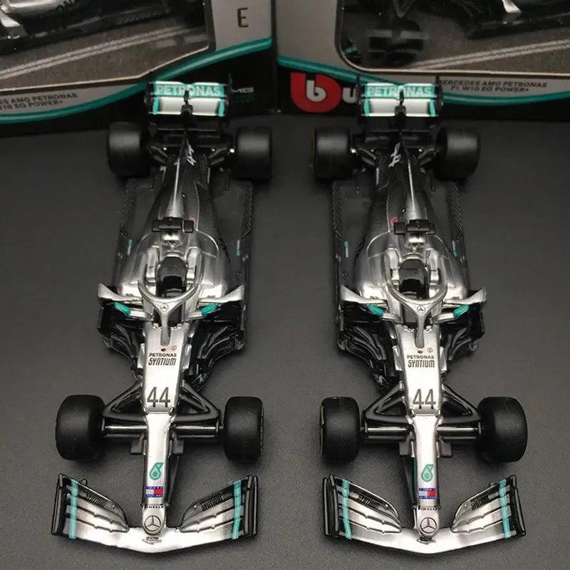 Standard 1:43 2021 F1 Mercedes Lewis Hamilton Collector's Piece