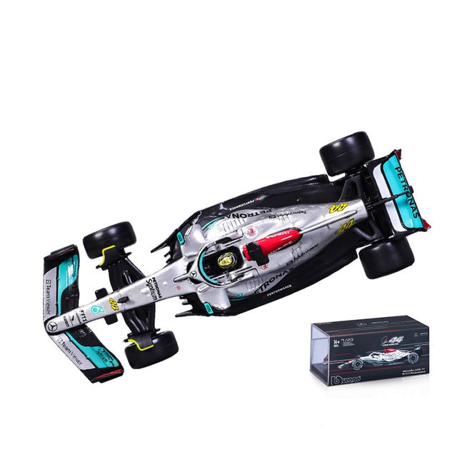 Premium 1:43 2022 F1 Mercedes Lewis Hamilton Collector's Piece - Miniature Motorworld