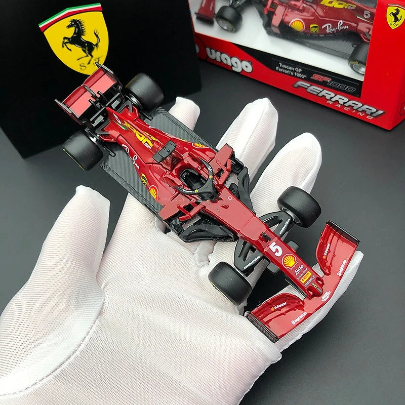 Standard 1:43 2019 F1 Ferrari Sebastian Vettel Collector's Piece - Miniature Motorworld
